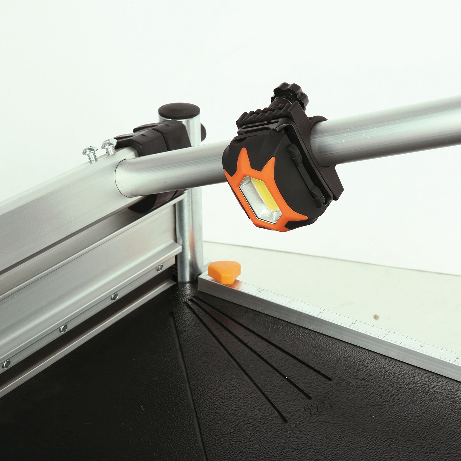 Exchange-a-Blade 13 Vinyl Floor Cutter - Recyclable (2100018)